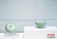 一瓷一色，一玻一影：百年外滩上演东西方美学对话